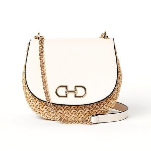 unde omnis aiste na tus error ab illo